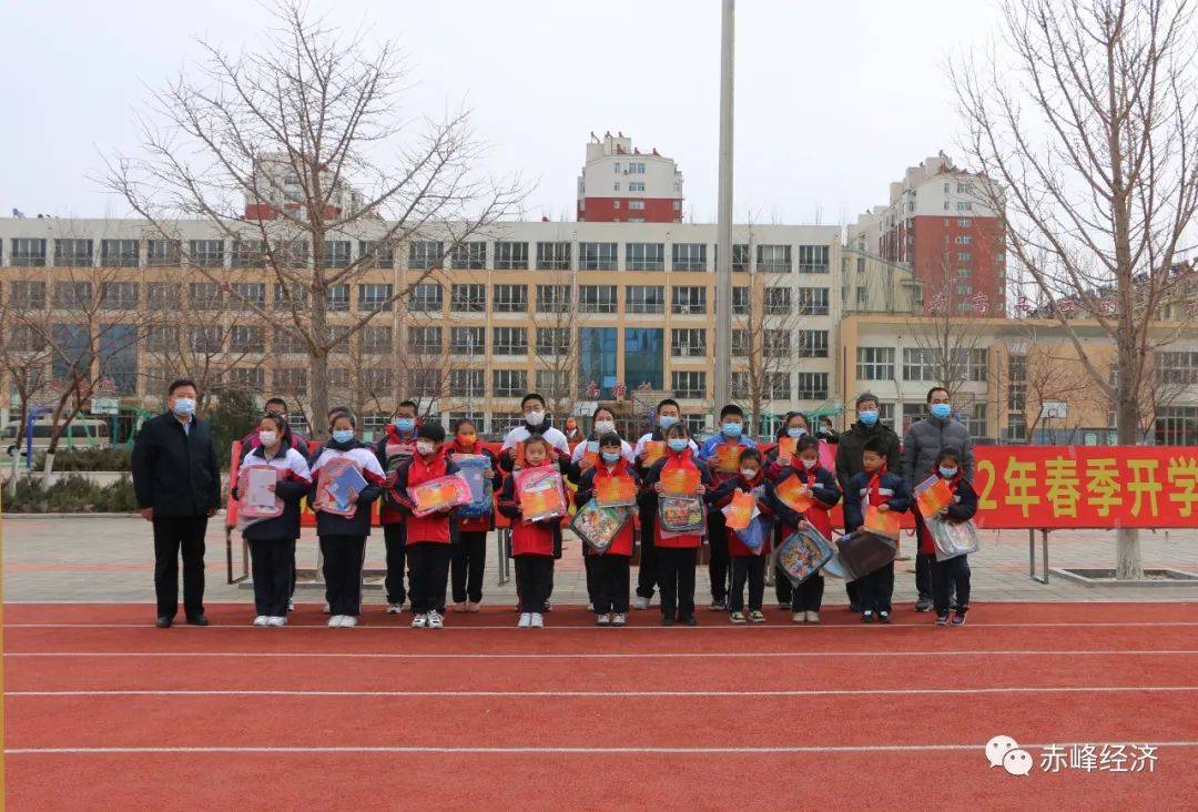 uanb9Q9C99so7nRcjs66YMOkx2m1Aa.jpg uanb9Q9C99so7nRcjs66YMOkx2m1Aa.jpg